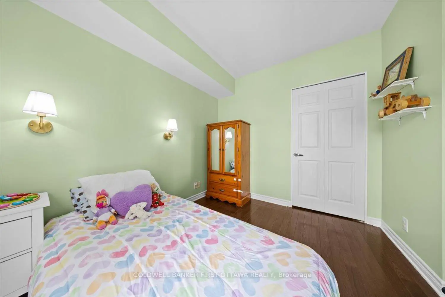 Additional image 9 of 445 Laurier Avenue 1401