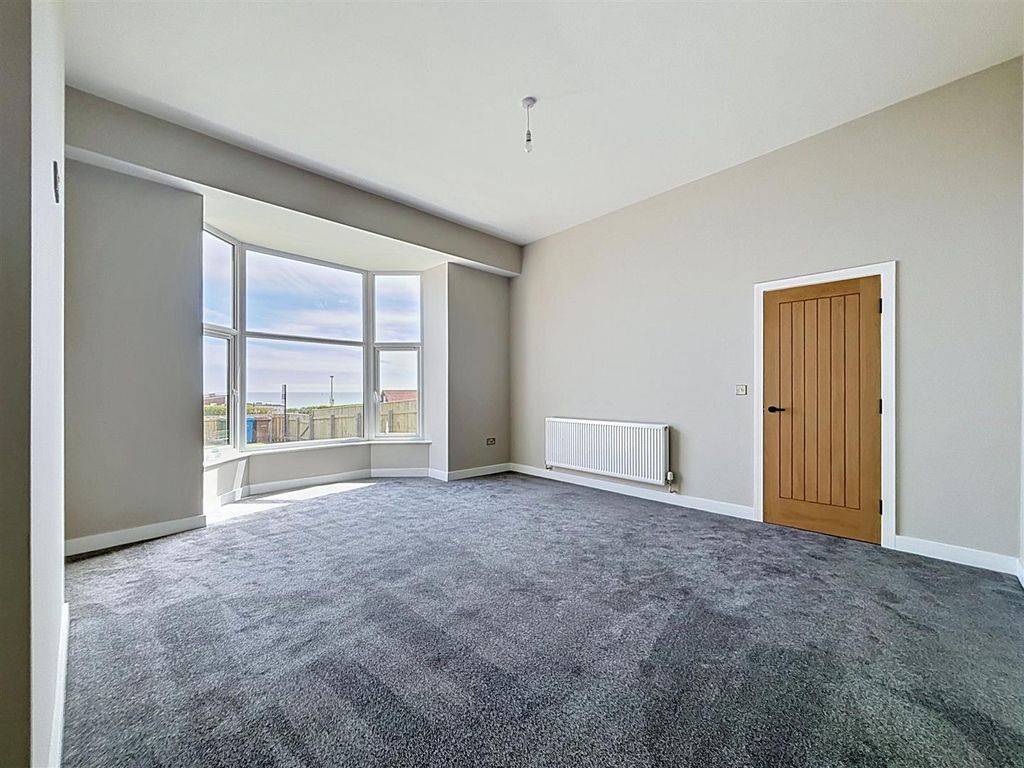 Additional image 5 of 4 bed end terrace house for saleEsplanade, Hornsea HU18