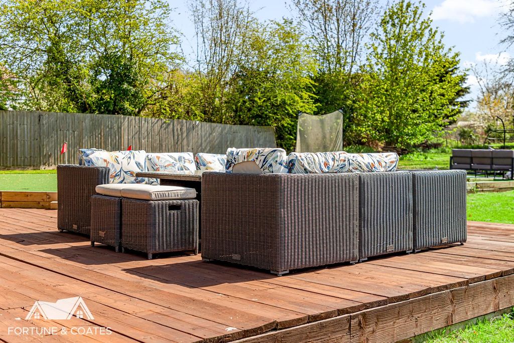 Additional image 38 of 4 bed detached house for saleRoydon Road, Harlow CM19