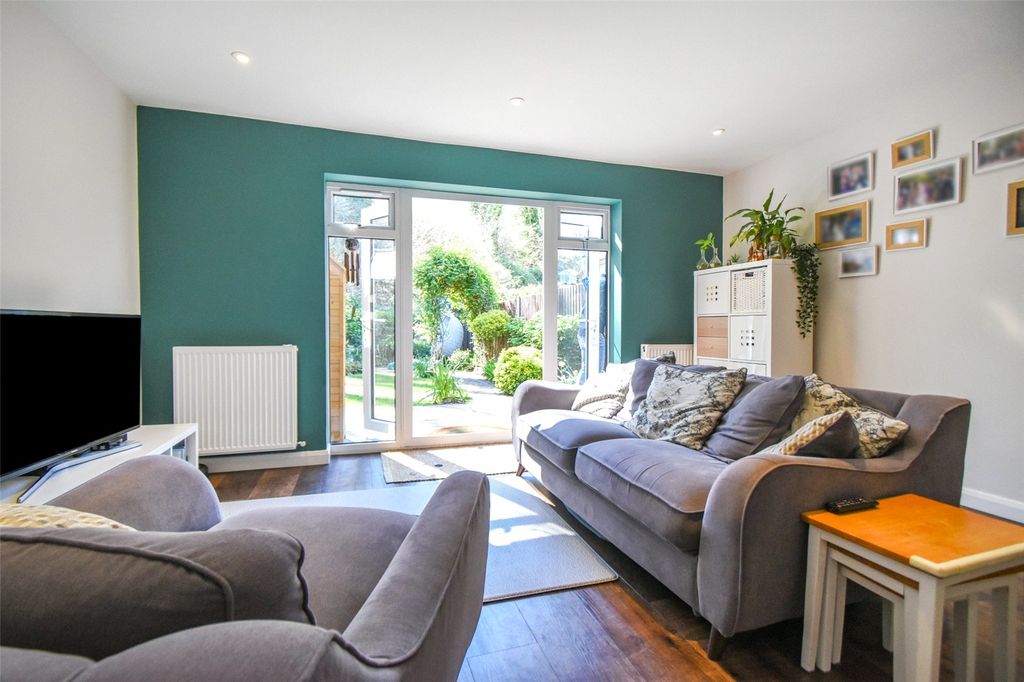 Additional image 4 of 3 bed terraced house for saleCompass Field, Hook, Hampshire RG27