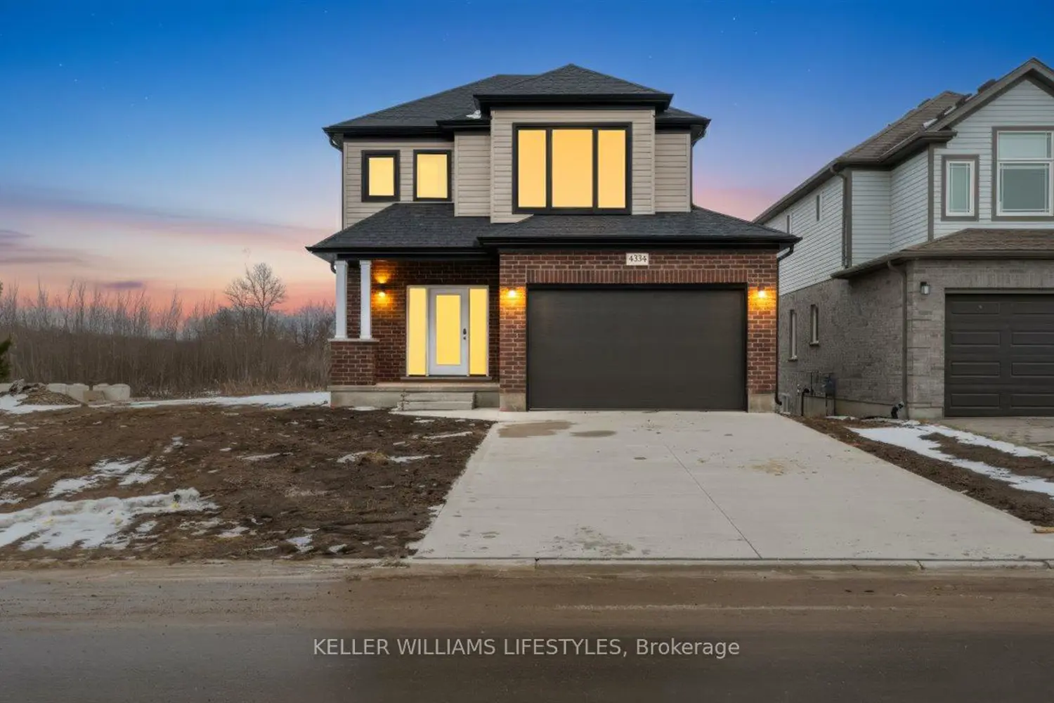 4334 Lismer Lane