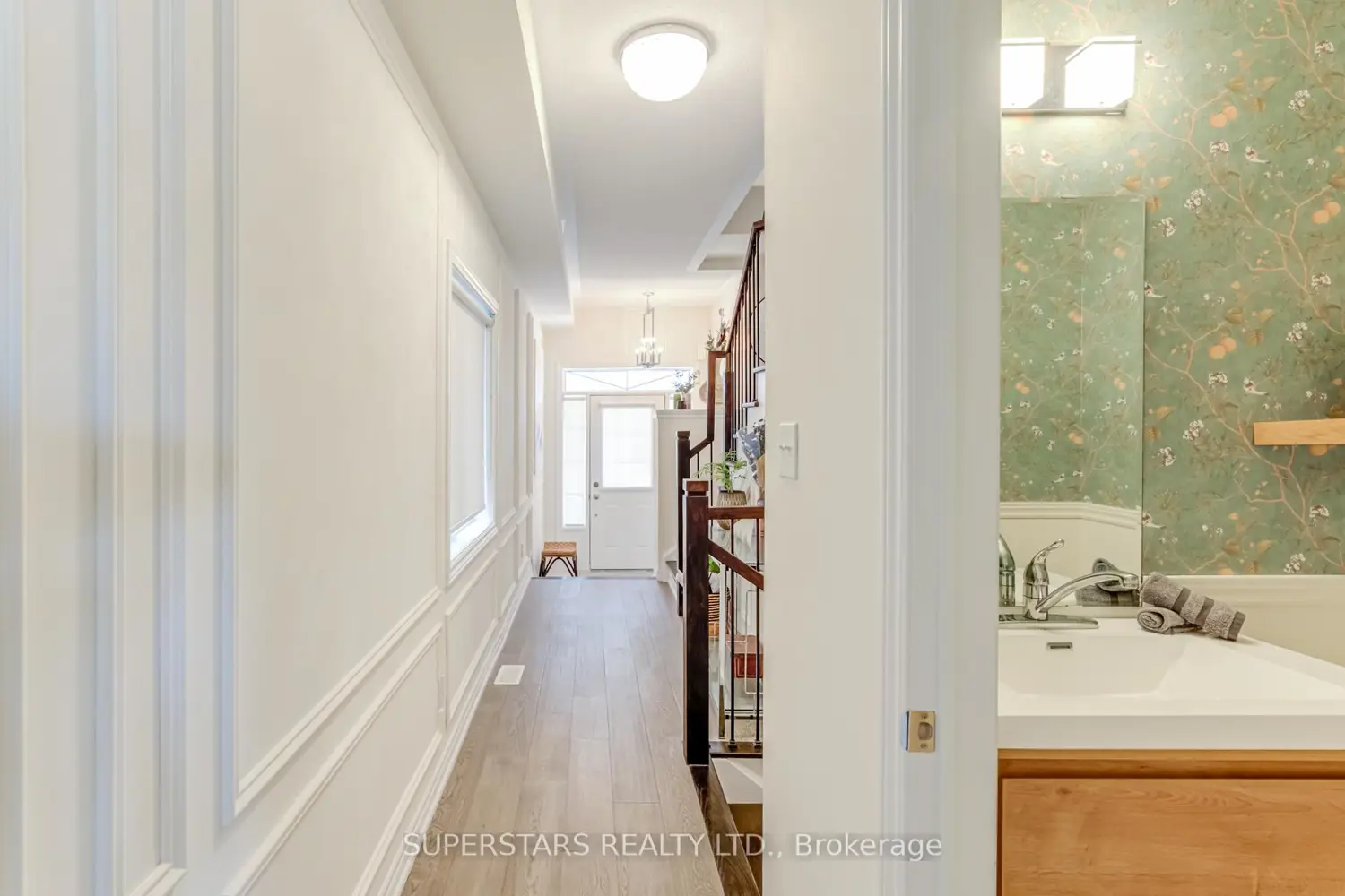 2416 Angora Street photo 2