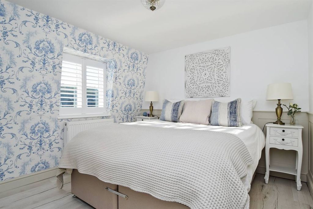 Additional image 13 of 2 bed flat for saleCentral Parade, Herne Bay CT6