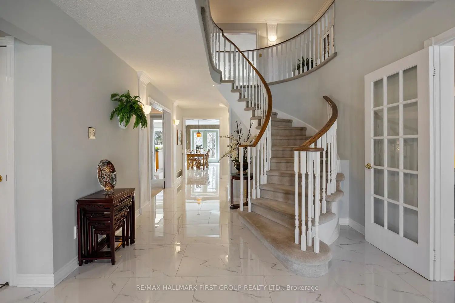 39 Kennett Drive photo 3