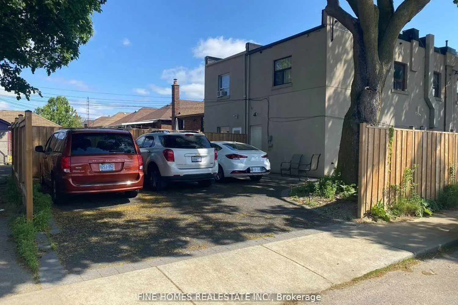 Additional image 3 of 1762 Keele Street