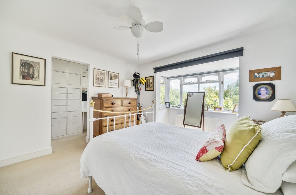 Additional image 8 of 2 bed end terrace house for saleCollege Hill, Haslemere, Surrey GU27