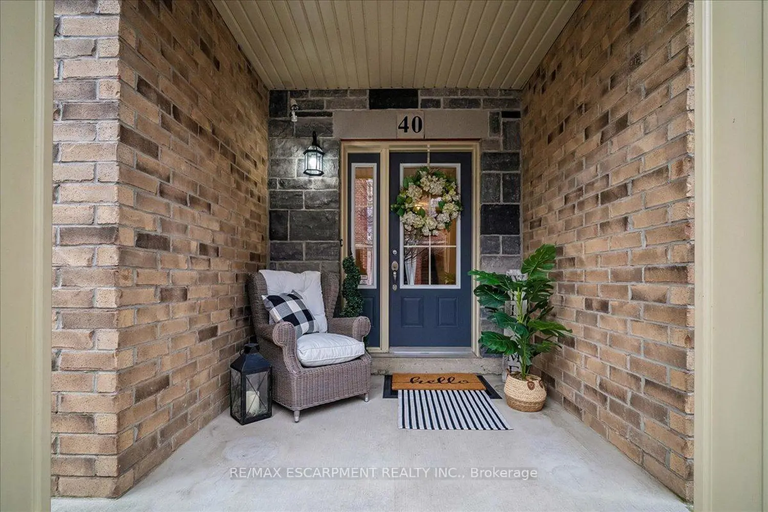 181 Plains Road 40 photo 2