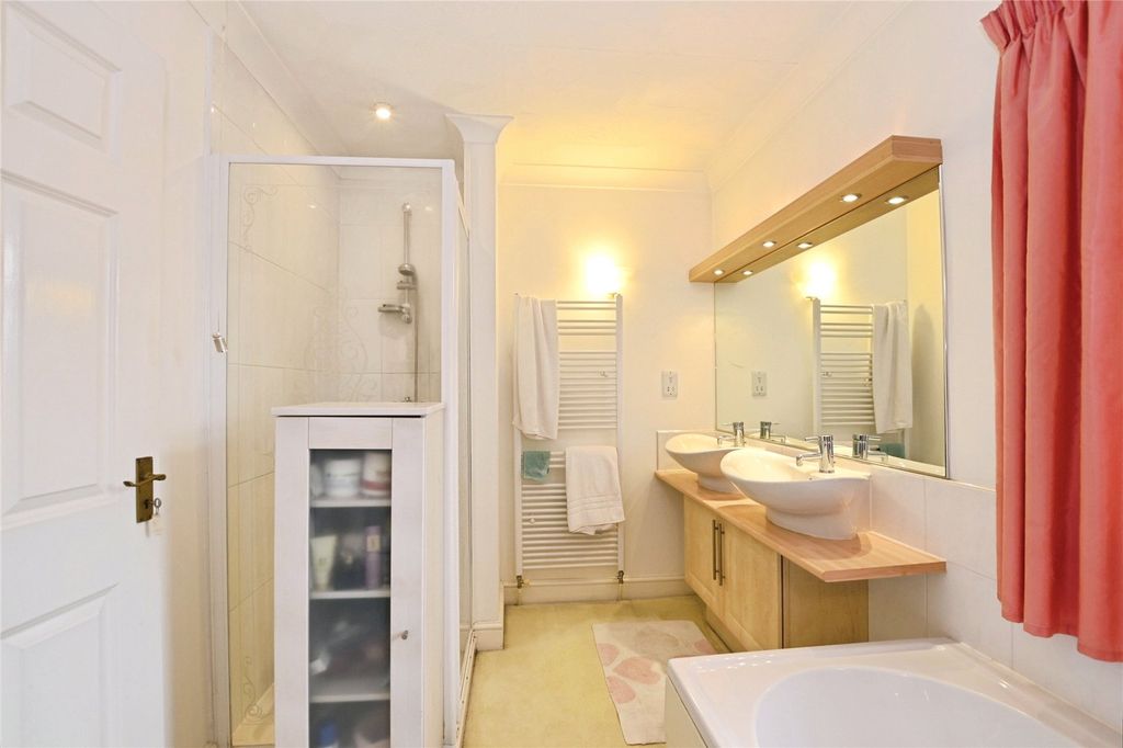 Additional image 28 of 6 bed detached house for saleHavant Road, Hayling Island, Hampshire PO11