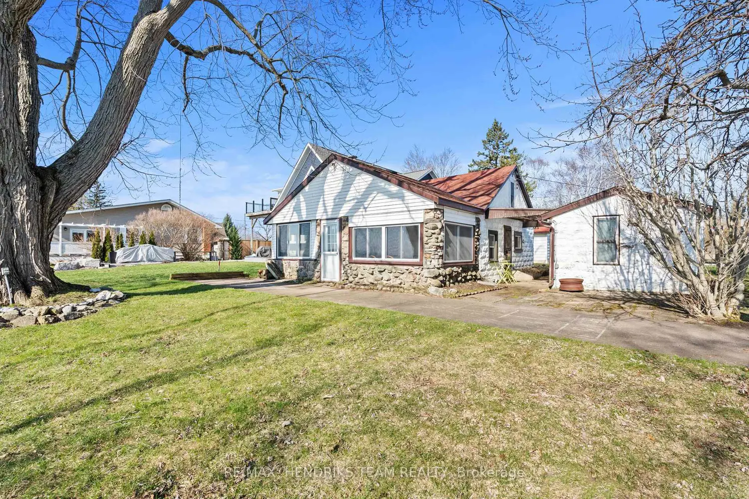 Additional image 5 of 11273 Harbourview Road