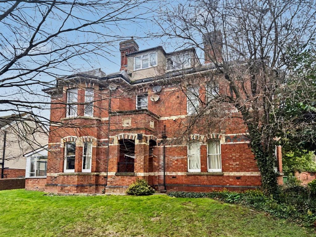 2 bed flat for saleBodenham Road, Hereford HR1