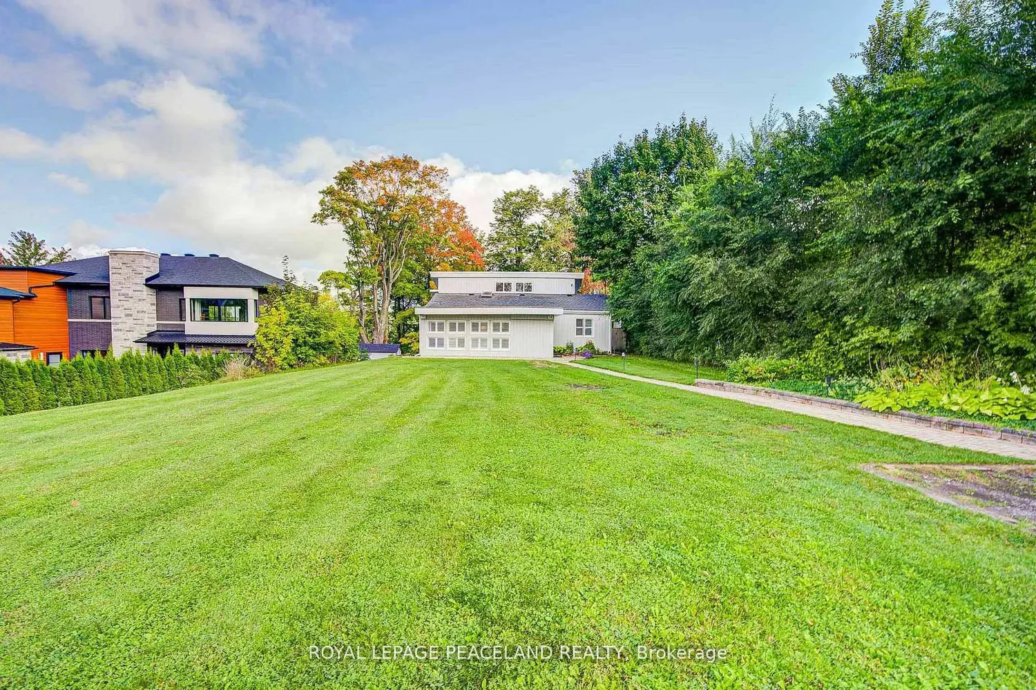 38 Lakeview Avenue photo 4