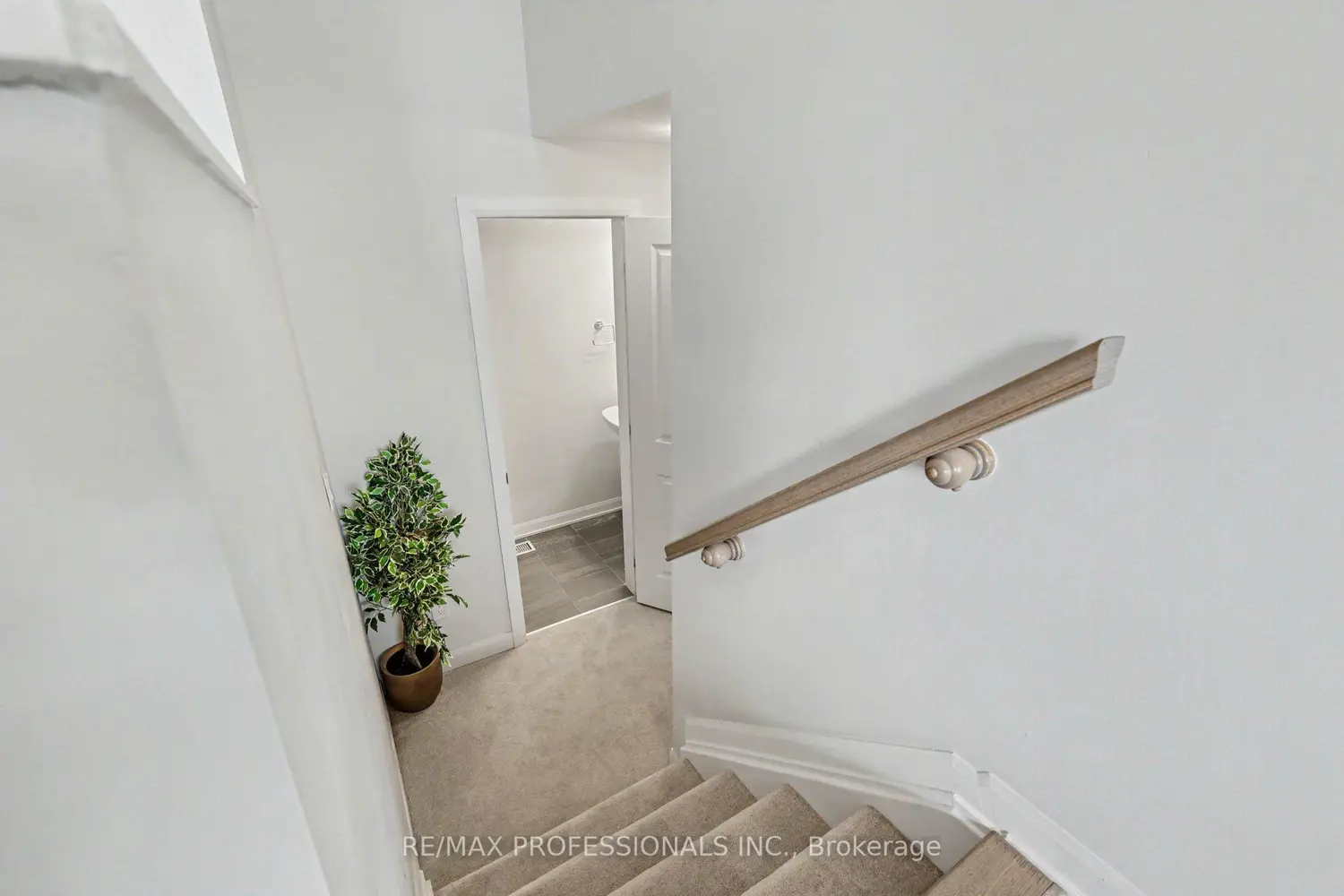 Additional image 16 of 919 Lixnaw Court