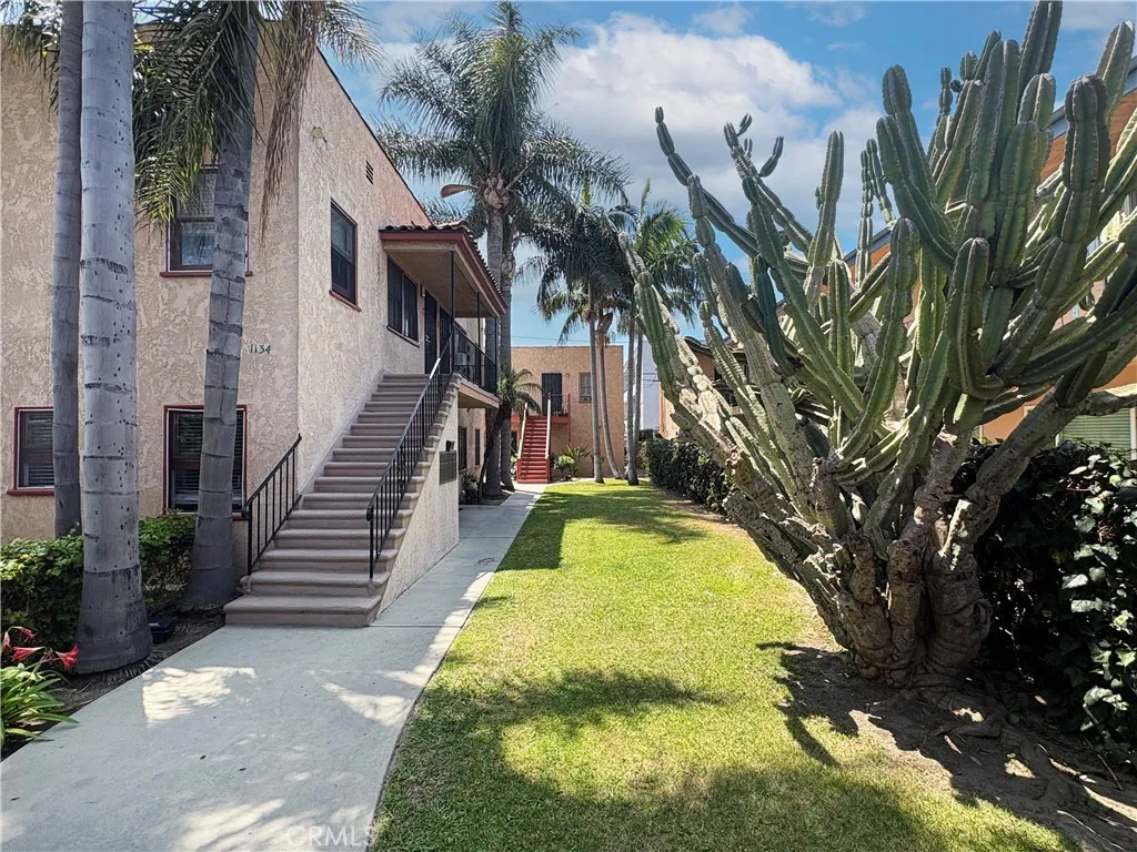 1130 E 5th Street, Long Beach, CA 90802 photo 3