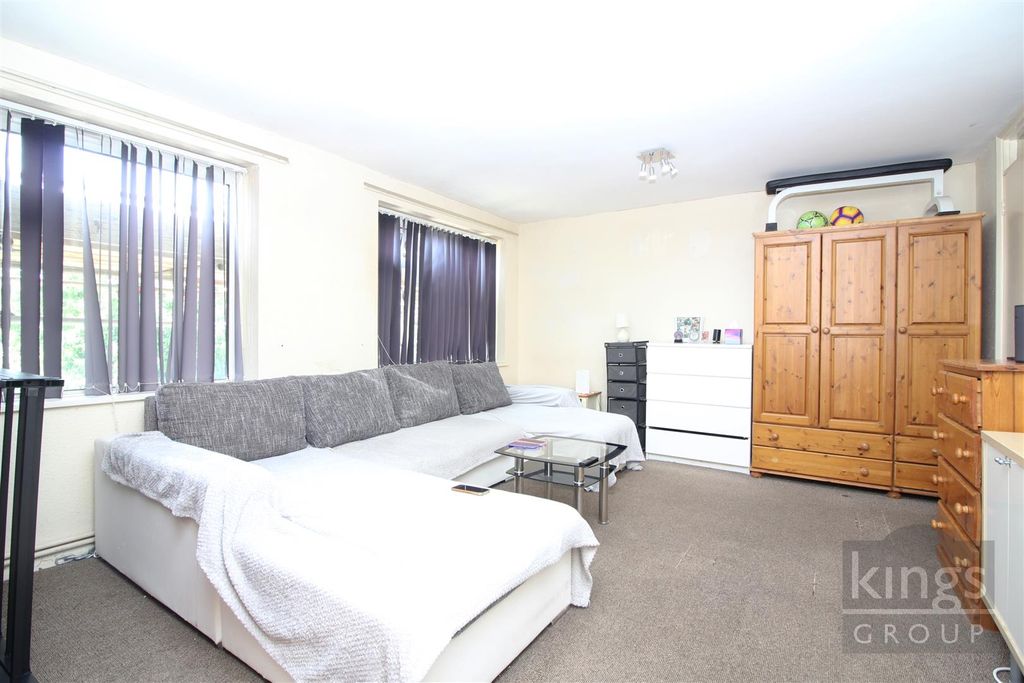 Additional image 2 of 1 bed flat for saleHarberts Road, Harlow CM19