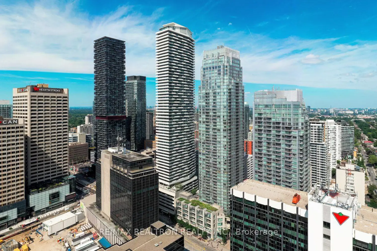 2221 Yonge Street 4710