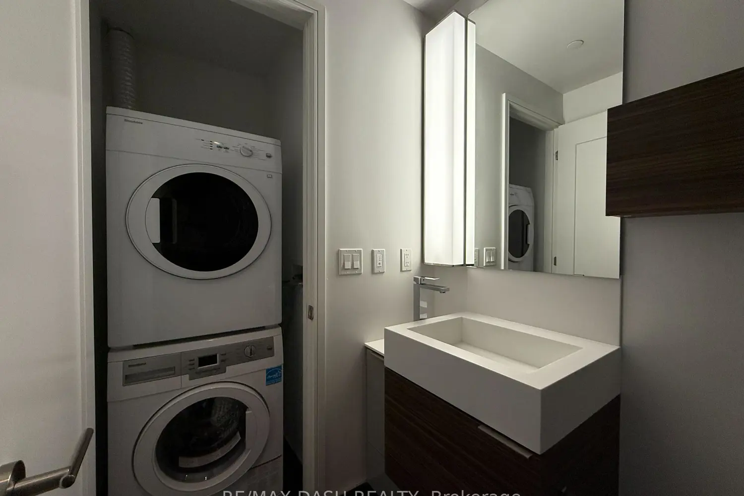 Additional image 19 of 88 Scott Street 2501