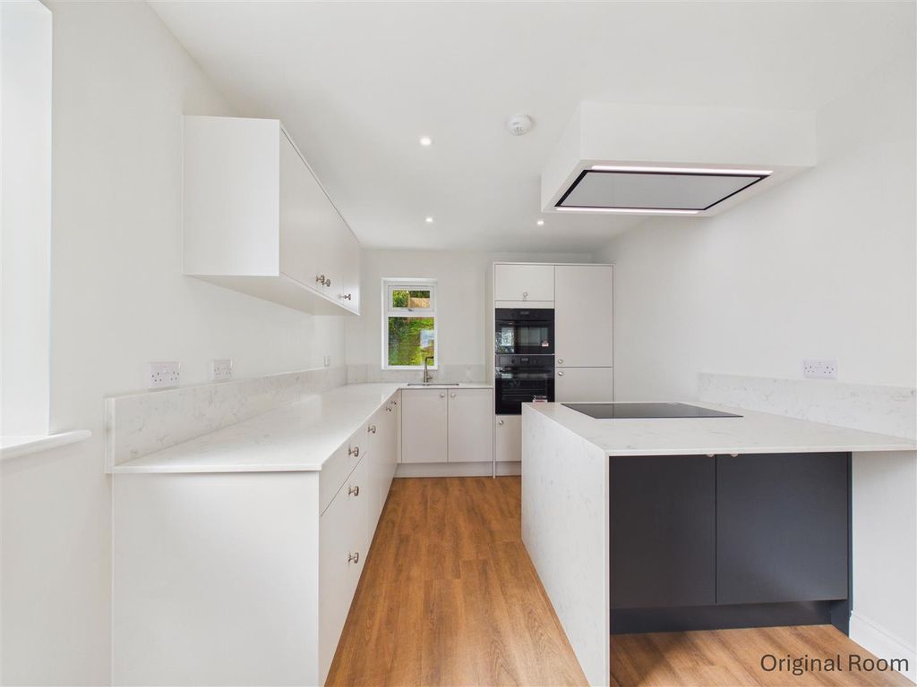 Additional image 5 of 3 bed town house for saleCliff Road, Hessle HU13
