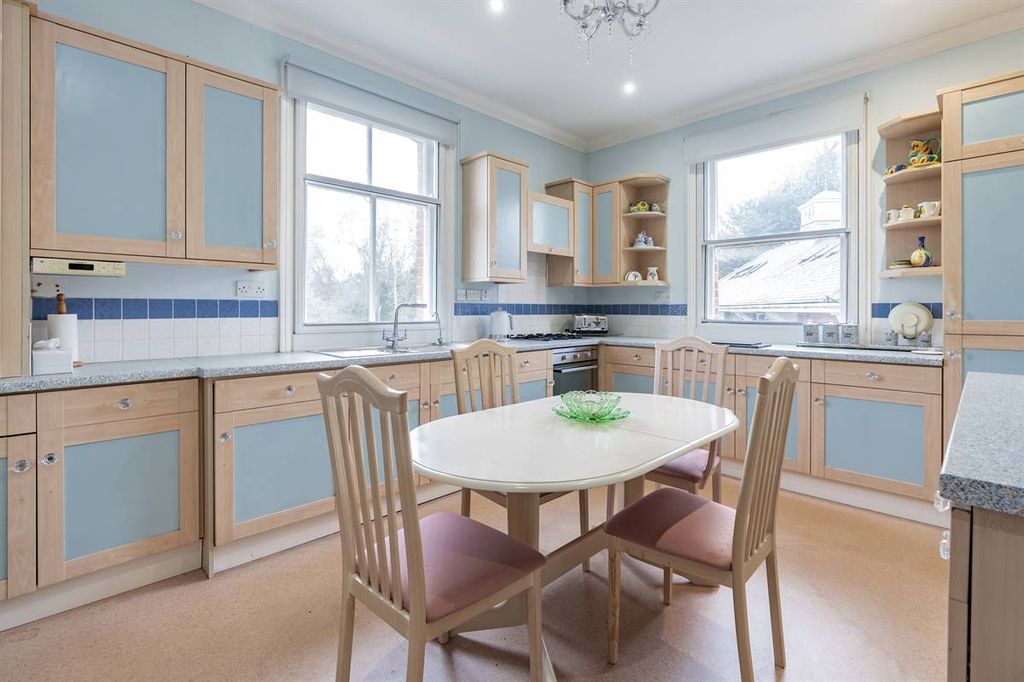 Additional image 5 of 2 bed flat for saleStation Road, Herne Bay CT6