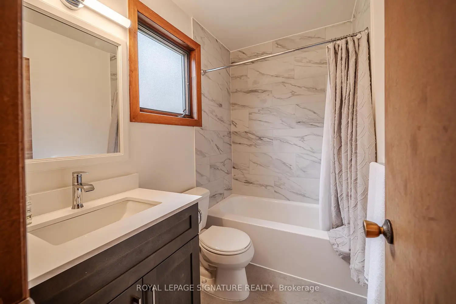 27 Sunset Drive photo 3