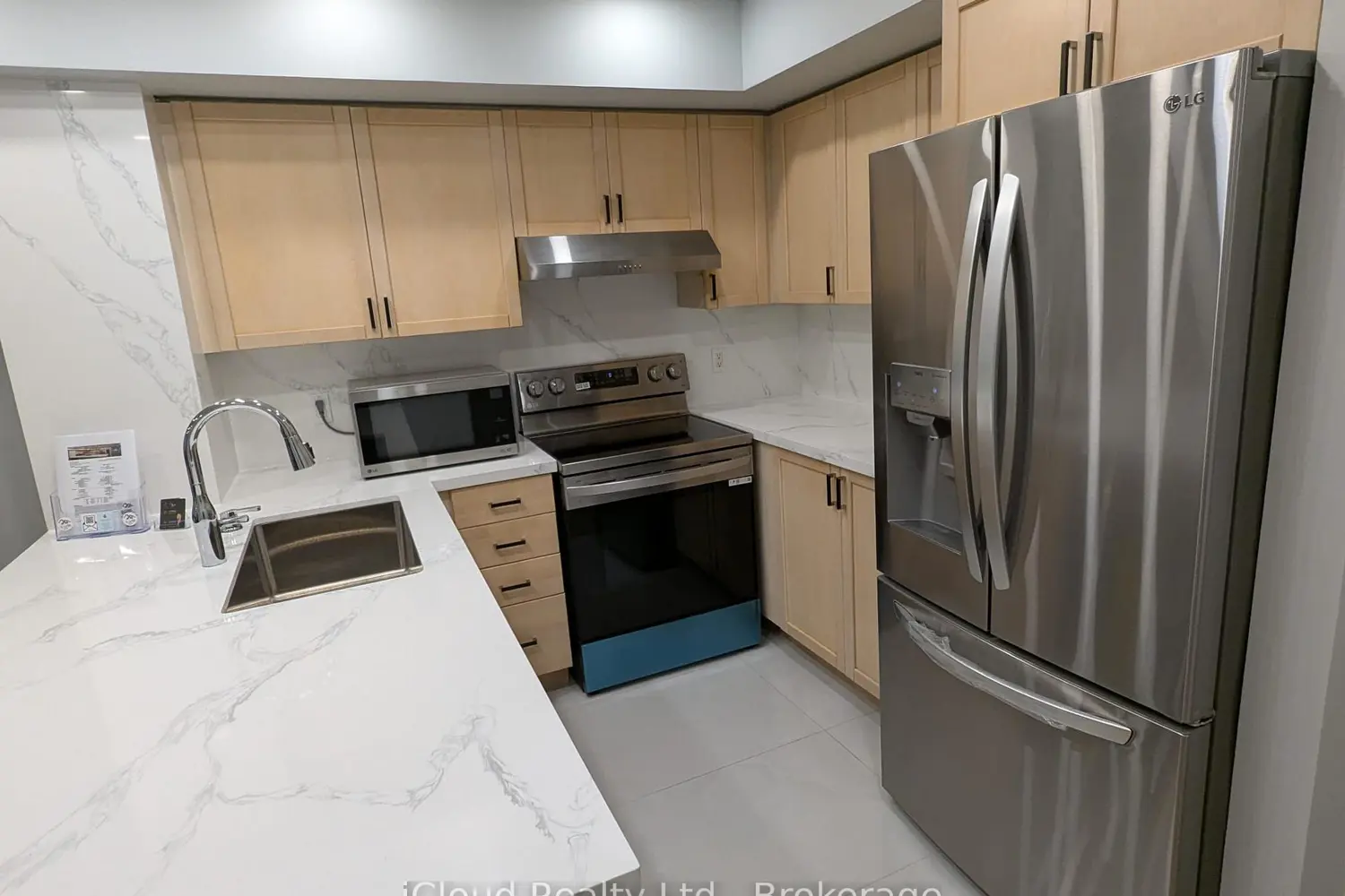 285 Antibes Drive 11 photo 2