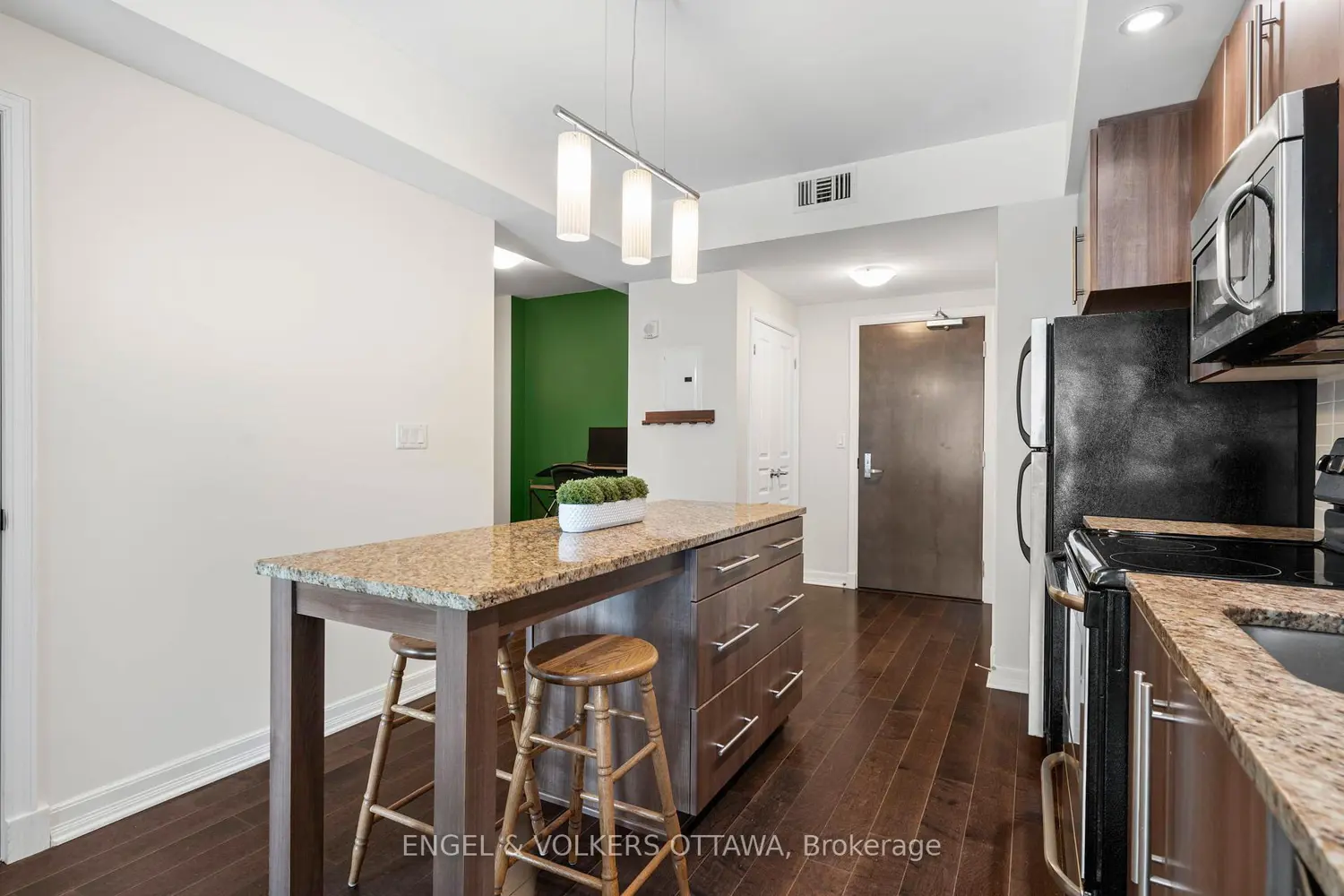 Additional image 9 of 238 Besserer Street 811