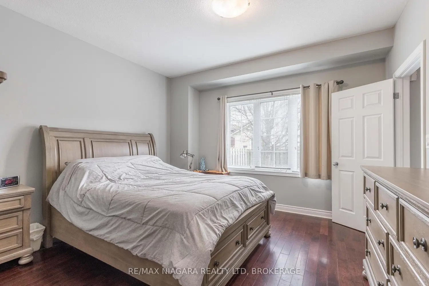 Additional image 11 of 8142 Costabile Drive 16