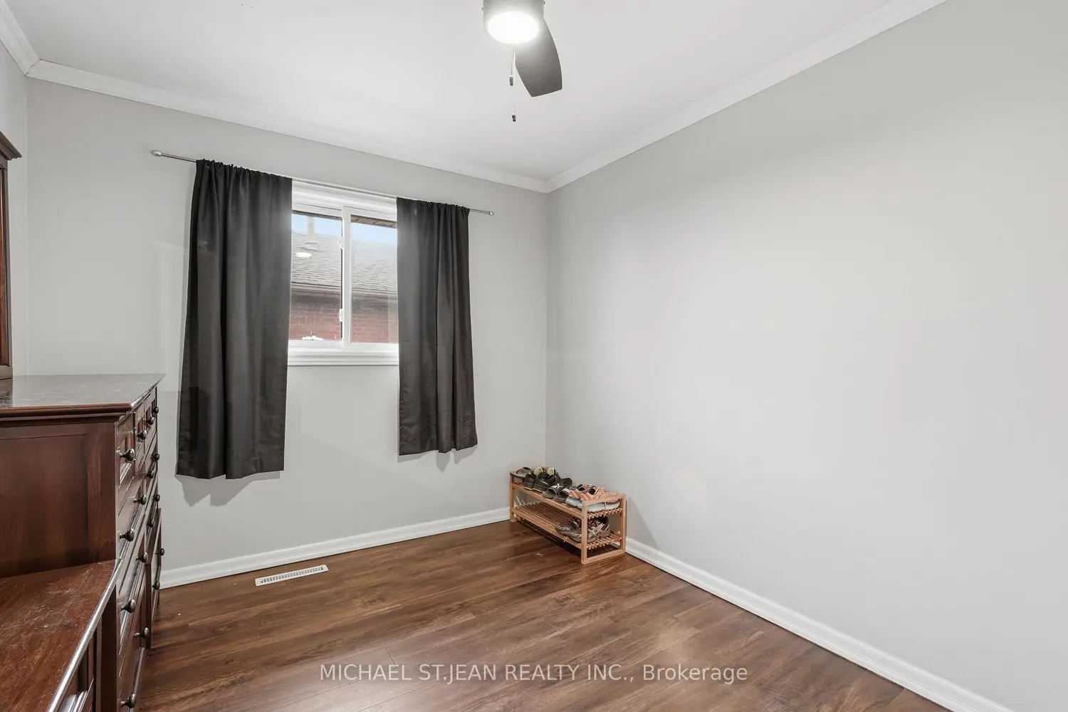 80 Luscombe Street photo 5
