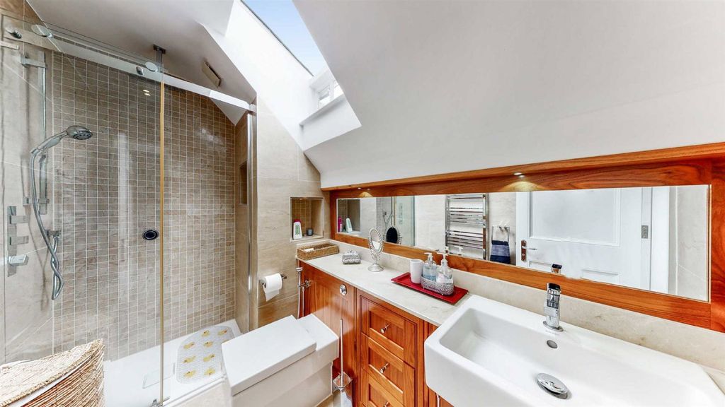 Additional image 19 of 7 bed detached house for saleMount Park Road, Harrow HA1
