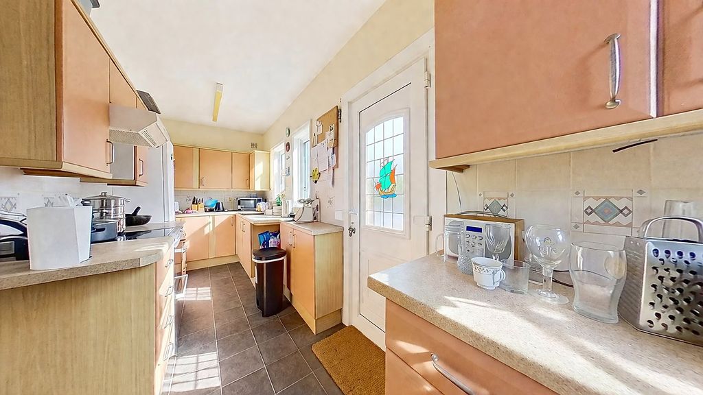 Additional image 8 of 4 bed detached house for saleWestern Esplanade, Herne Bay CT6