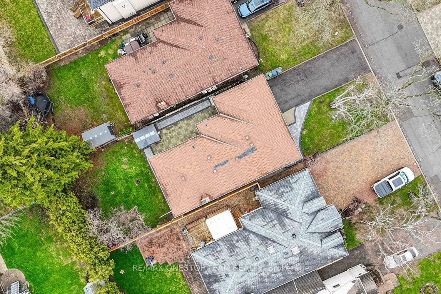Additional image 18 of 238 Dunview Avenue