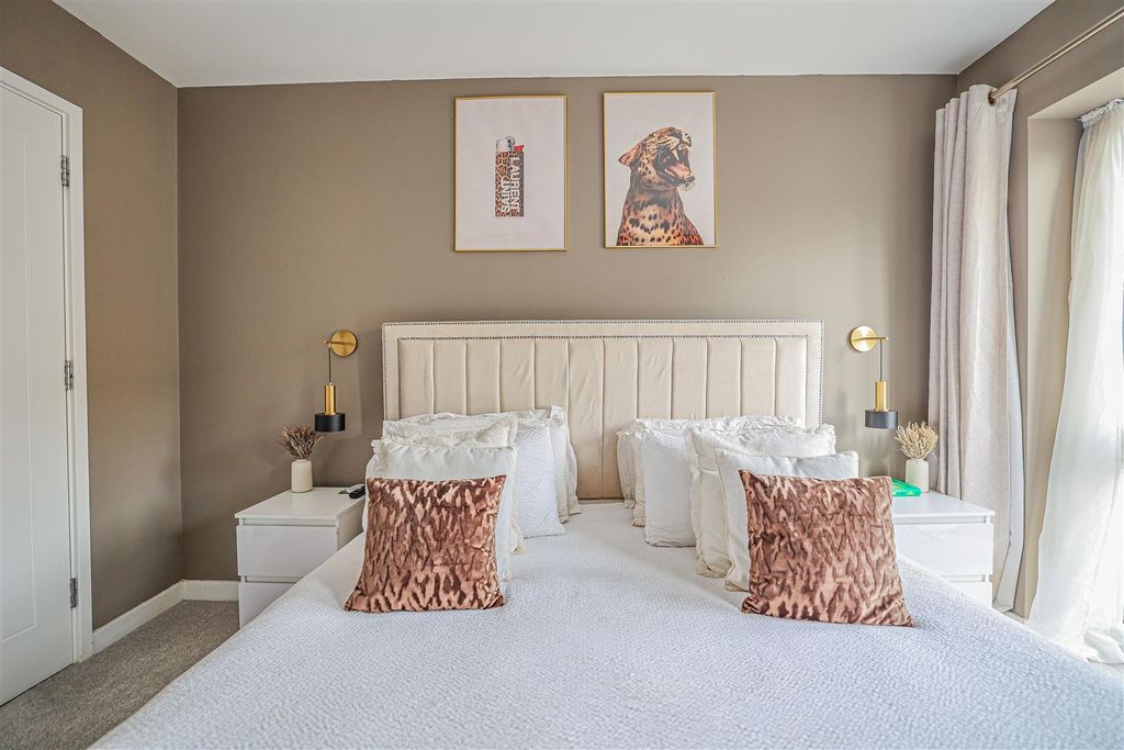 Additional image 17 of 2 bed flat for saleFrogmore Road, Hemel Hempstead HP3