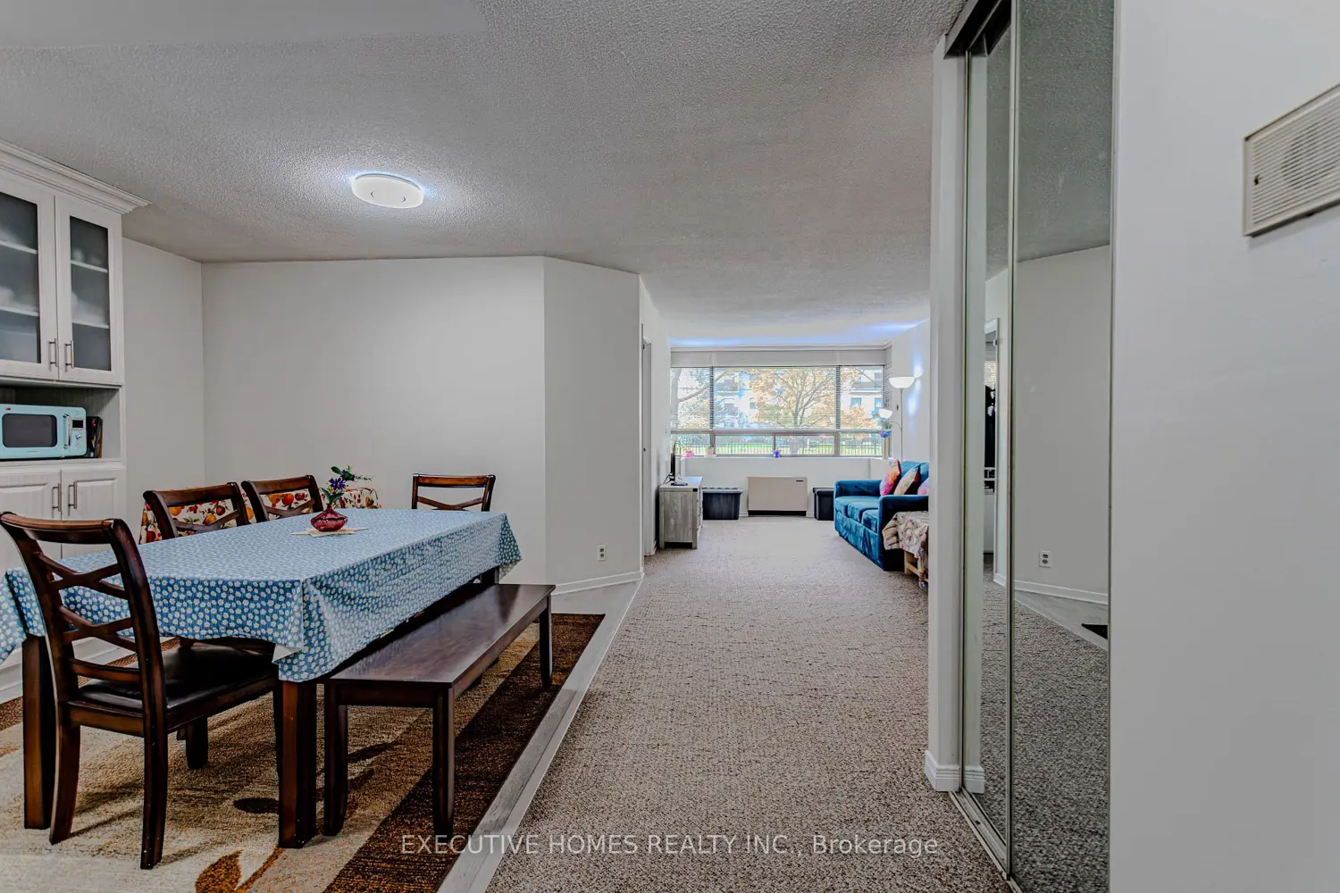 1275 Cornerbrook Place 102 photo 5
