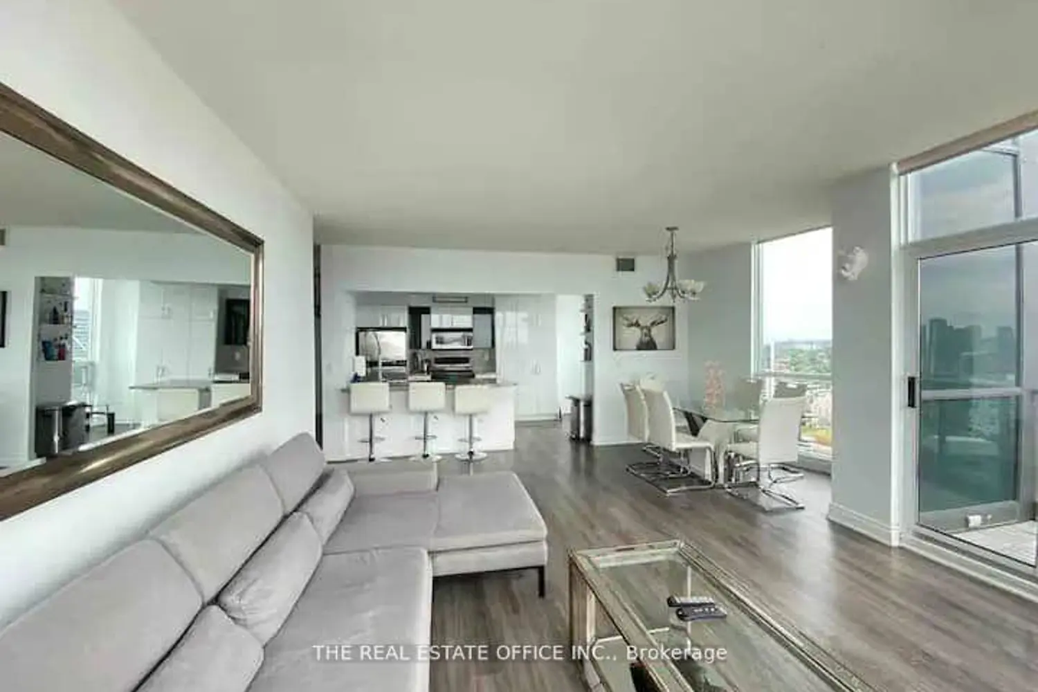 219 Fort York Boulevard Ph02 photo 3