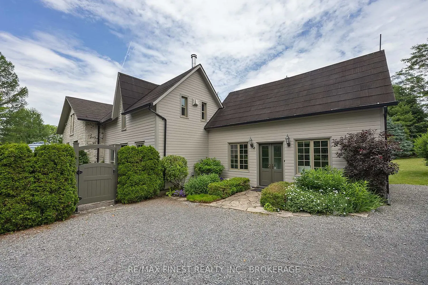 187 Simmons Road photo 2