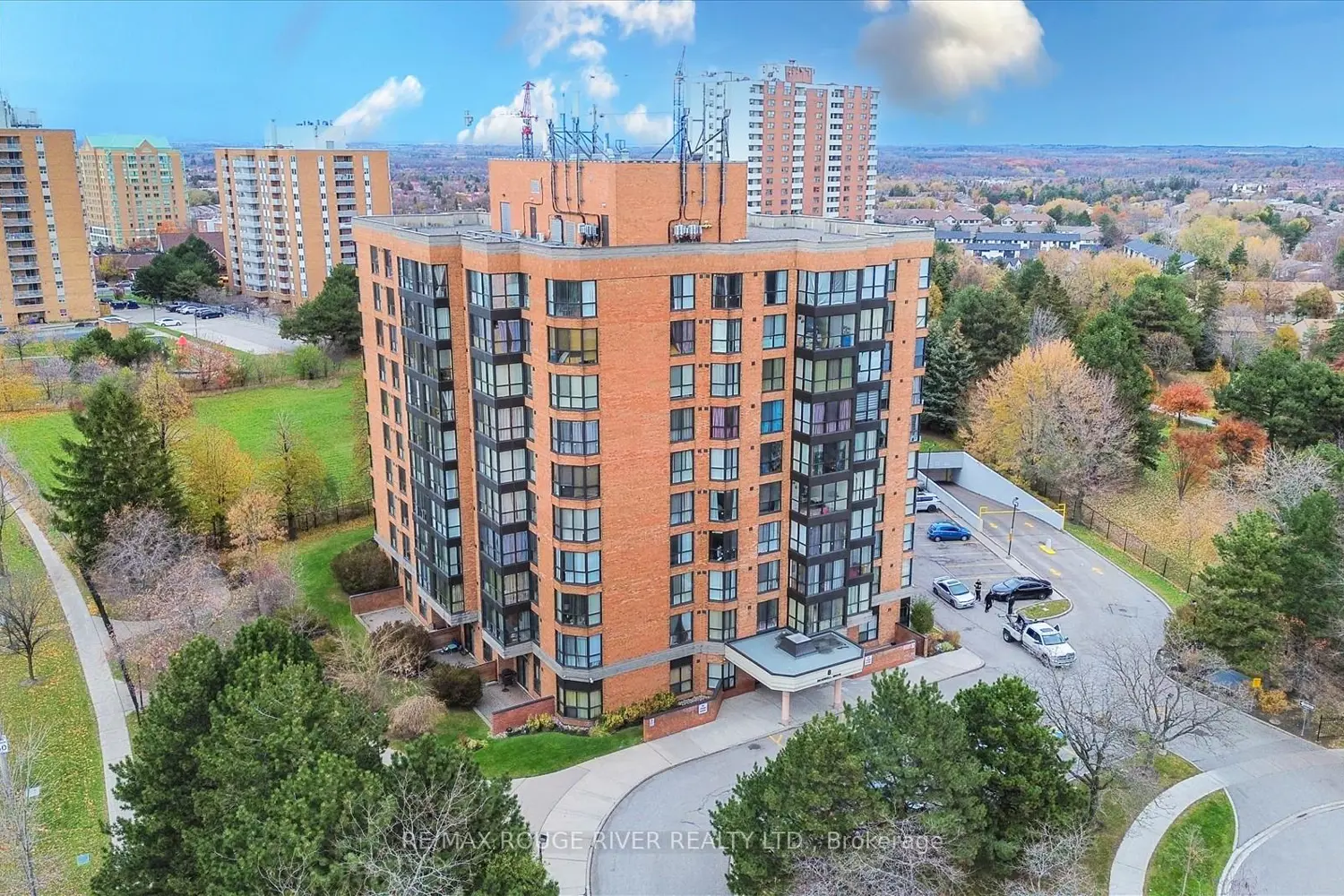 Additional image 3 of 8 Silver Bell Grove 309
