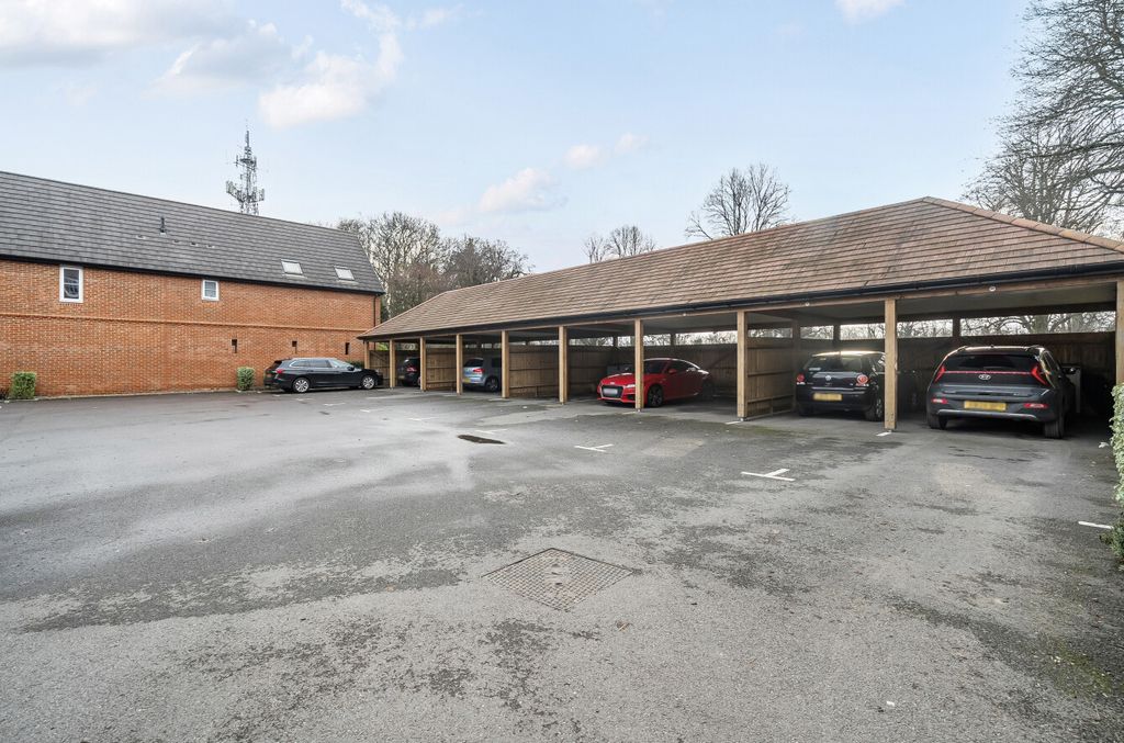 Additional image 13 of 2 bed flat for saleAspen Road, High Wycombe, Buckinghamshire HP10