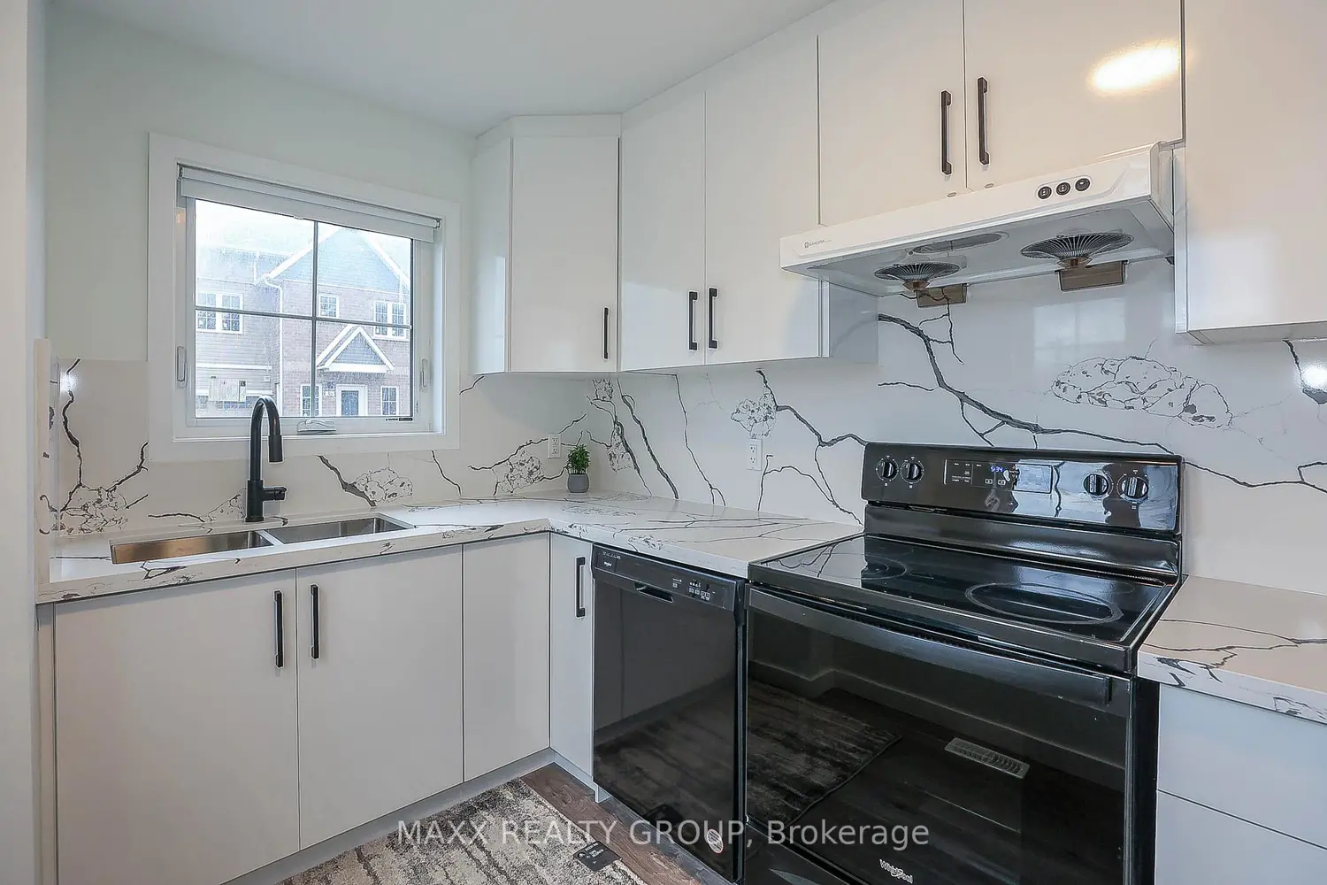 41 Waterleaf Trail photo 5