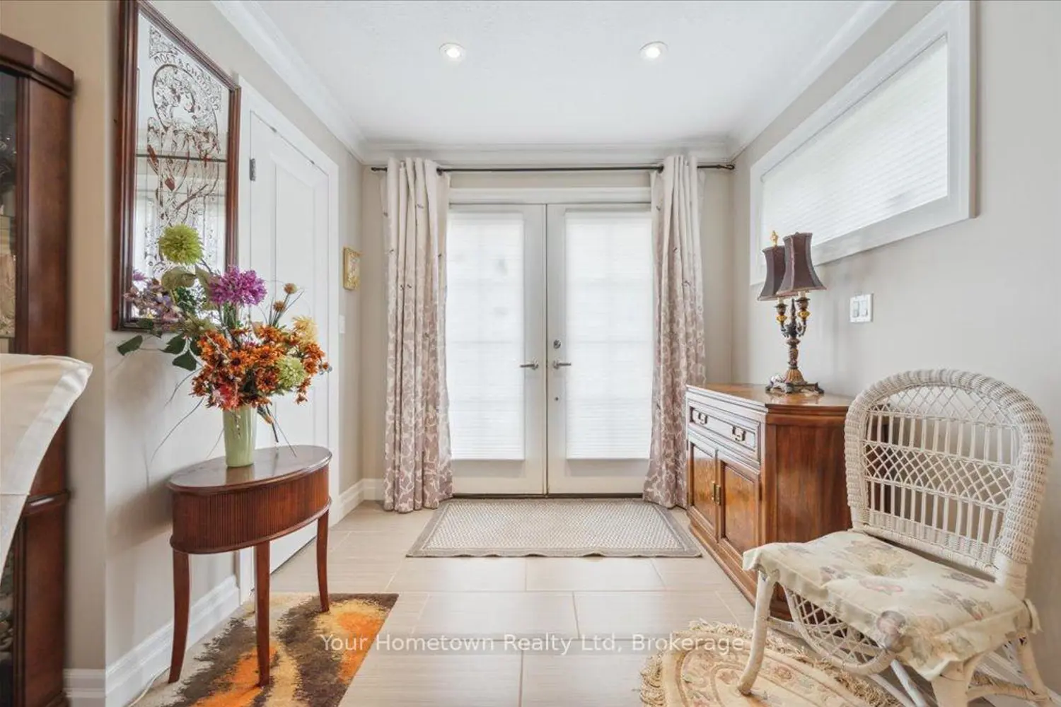27 Stumpf Street 27B photo 2