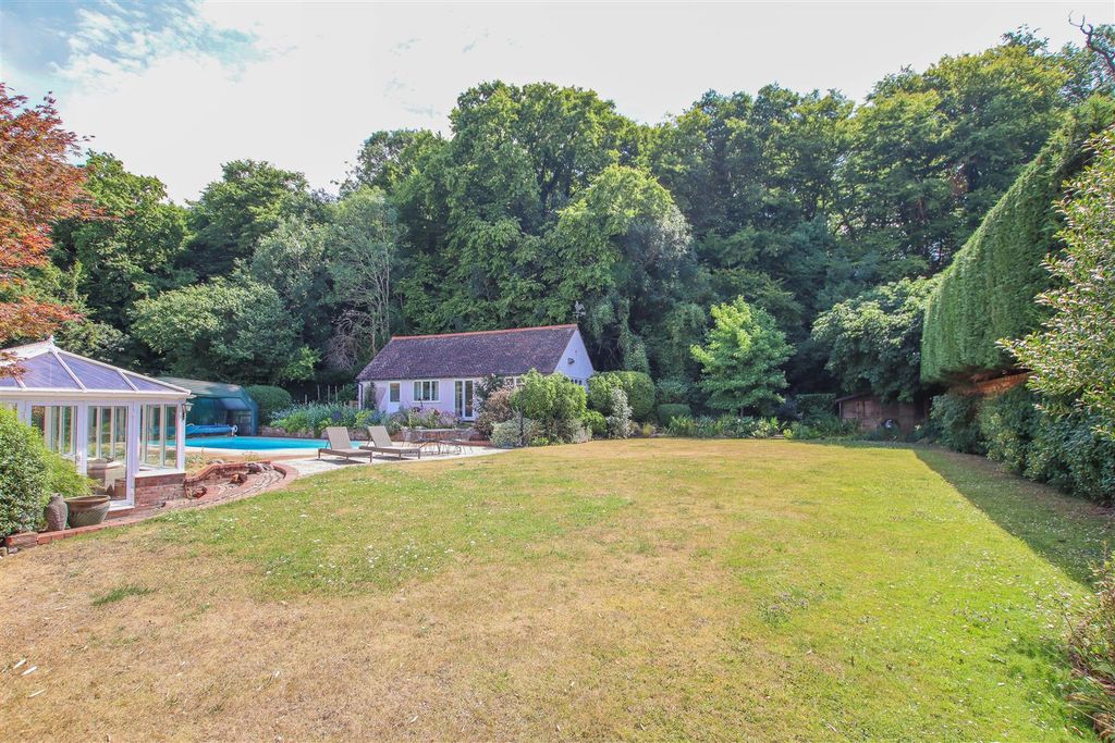 Additional image 38 of 5 bed detached house for saleBroadoak End, Hertford SG14