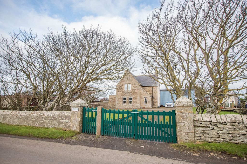 3 bed detached house for saleDunnet, Thurso, Highland. KW14