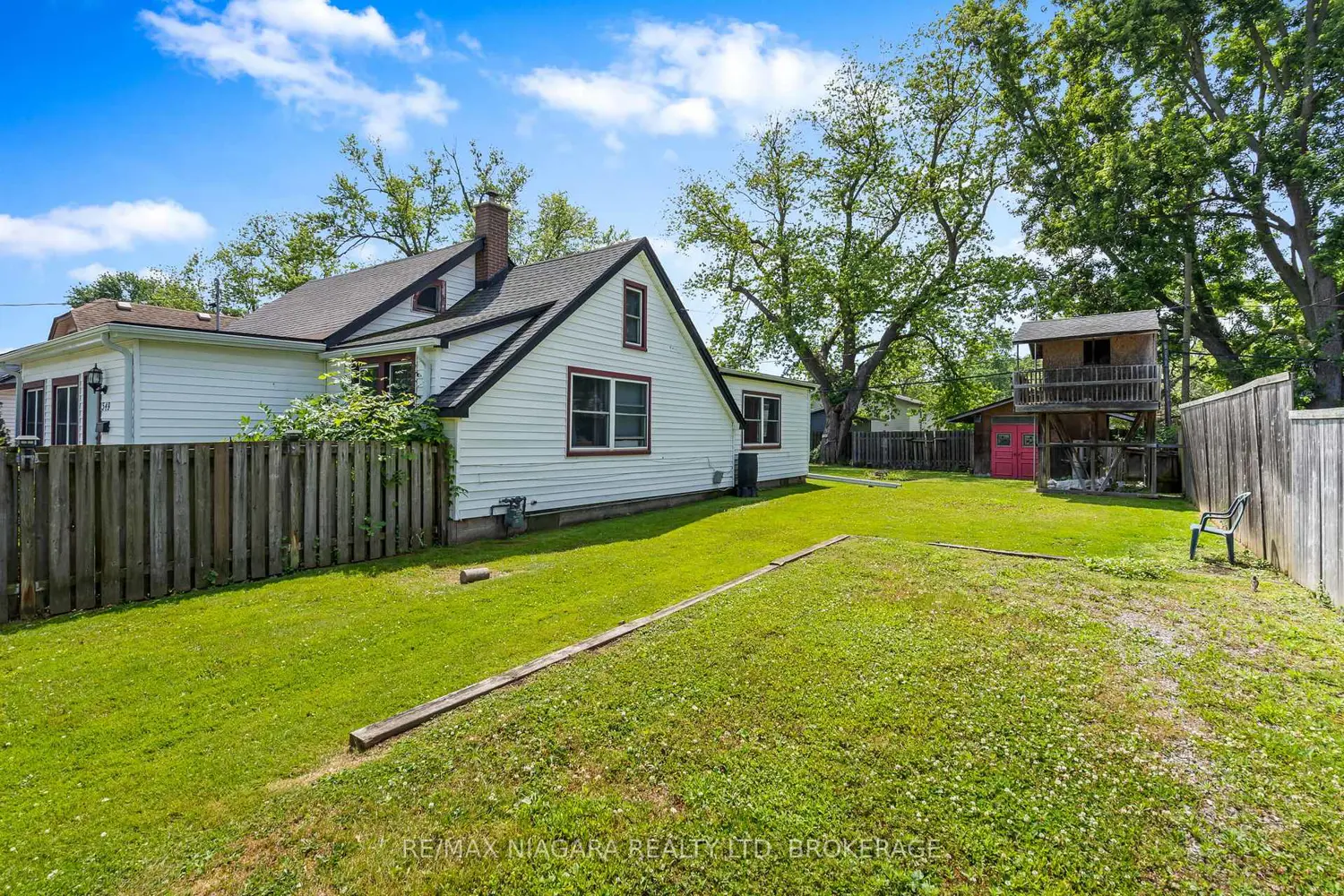 Additional image 4 of 549 Ferndale Avenue