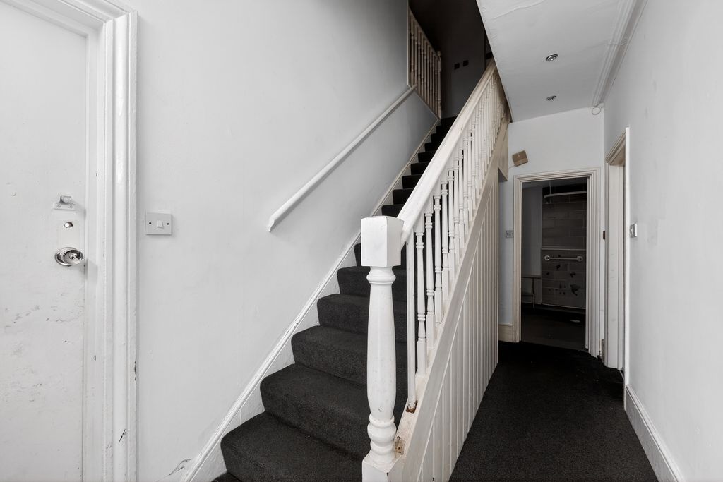 Additional image 23 of 5 bed detached house for saleWalton Road, Hoddesdon EN11