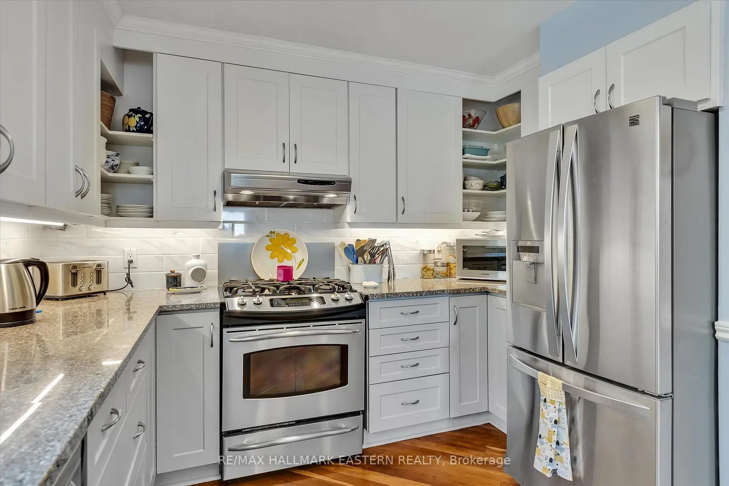 959 Golfview Road photo 3