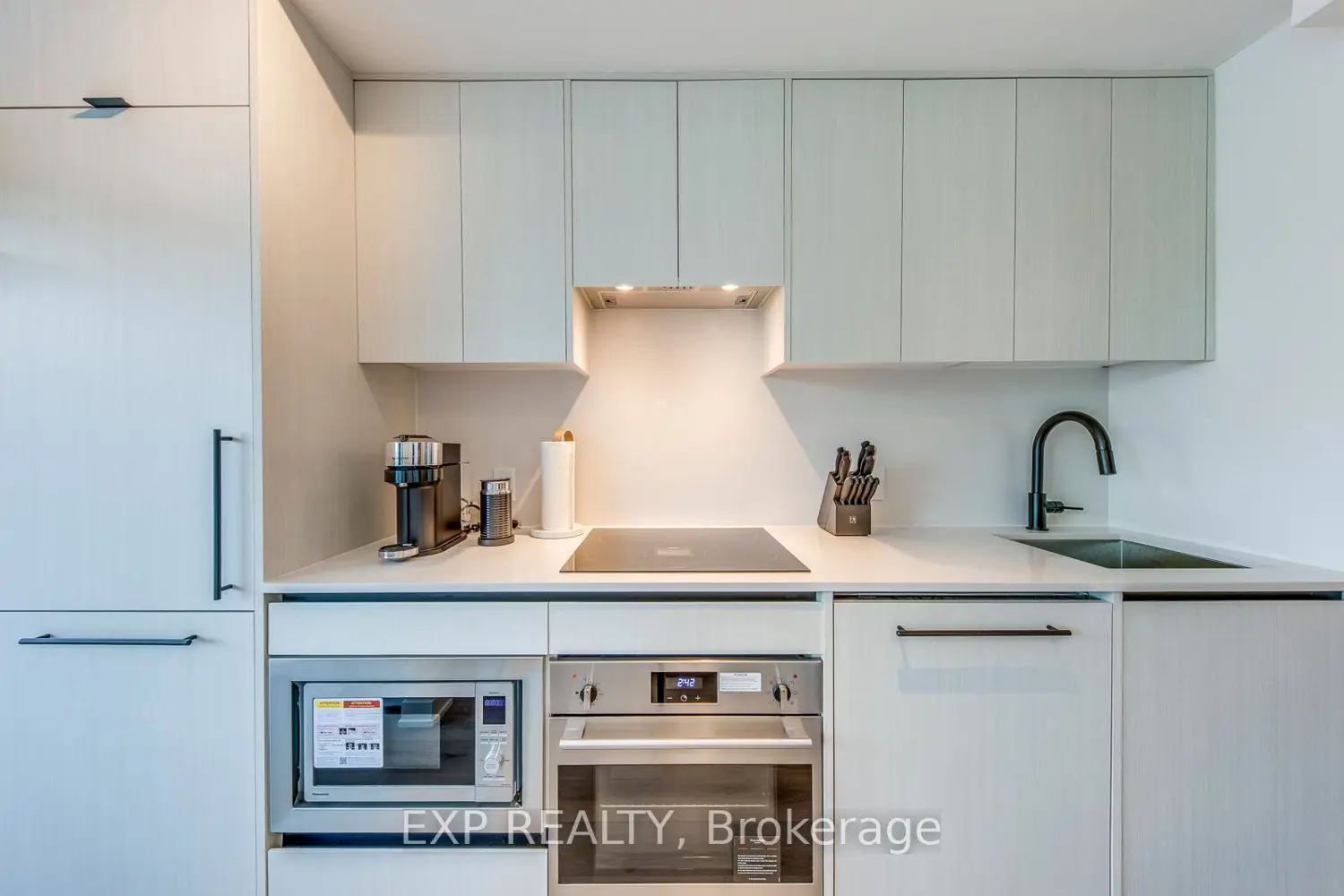 5 Lakeview Avenue 415 photo 5