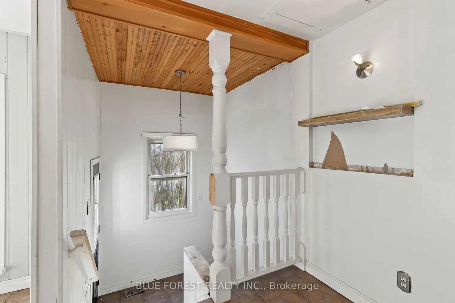 1289 Sorrel Road photo 5