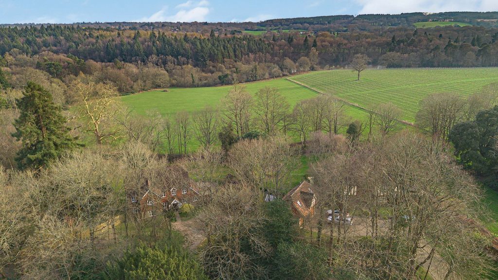 5 bed detached house for saleCopperfields, Horsham, West Sussex. RH13 photo 2