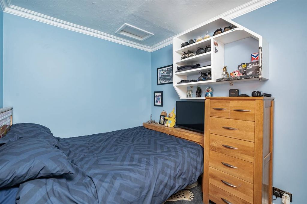 Additional image 14 of 2 bed flat for saleCentral Parade, Herne Bay CT6