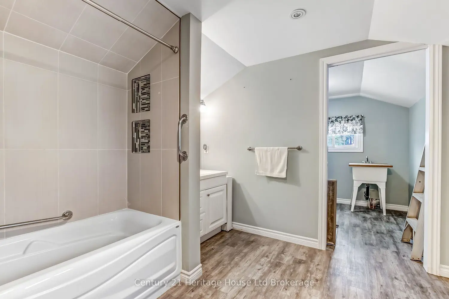 Additional image 6 of 137 Wonham Street