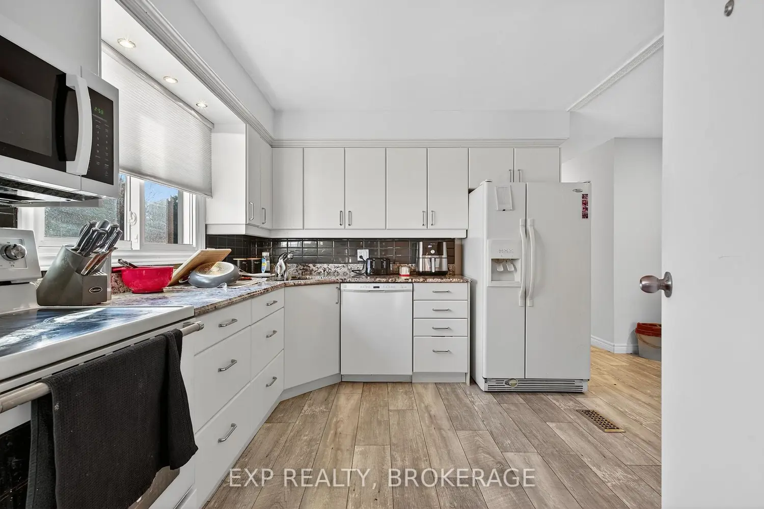 753 Ridley Drive photo 2