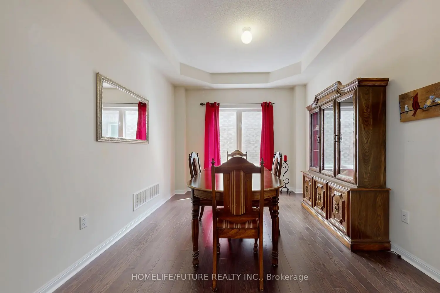 23 Edwin Carr Street photo 3